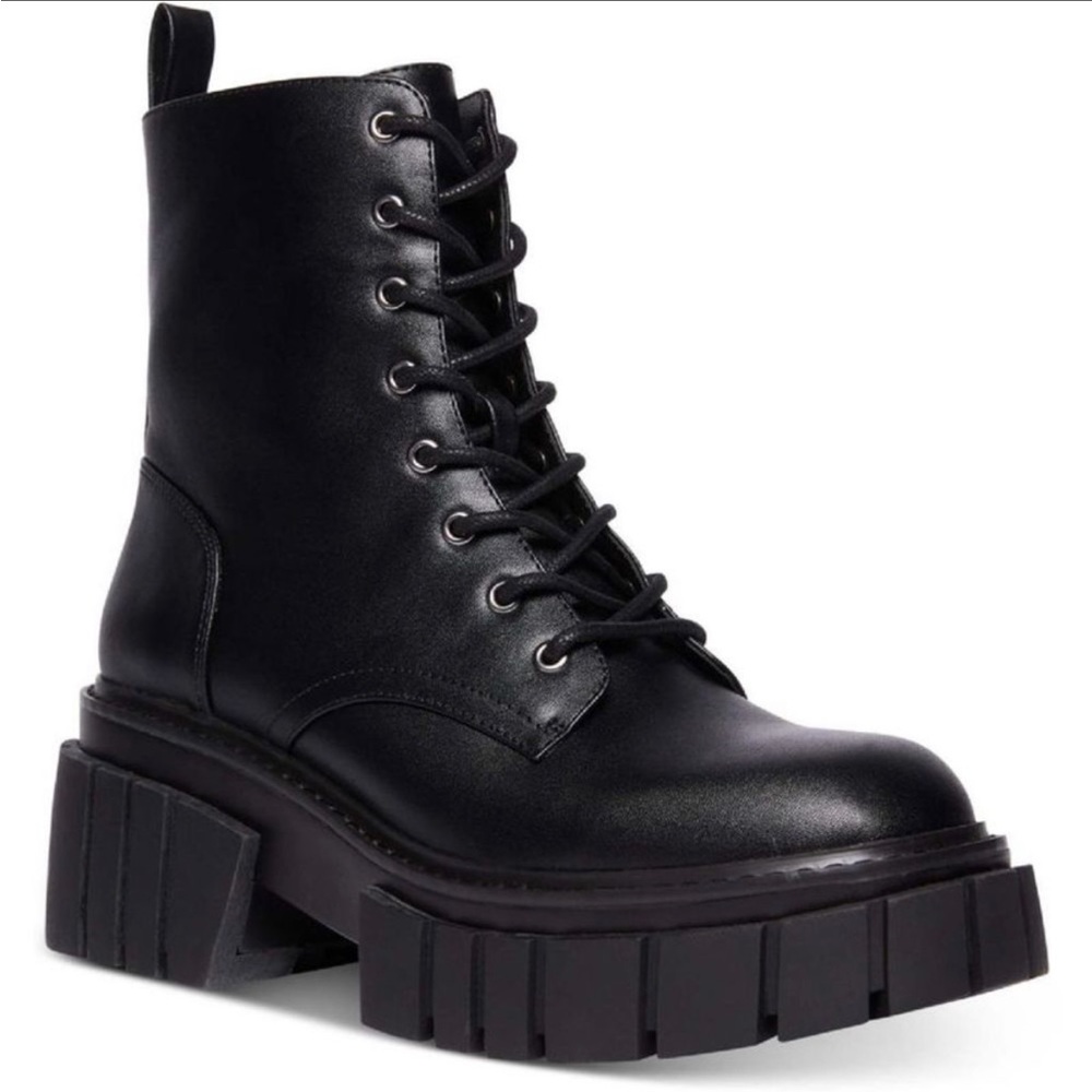 Madden Girl Philly Black Faux Leather Combat & Lace-up Boots NWT 10